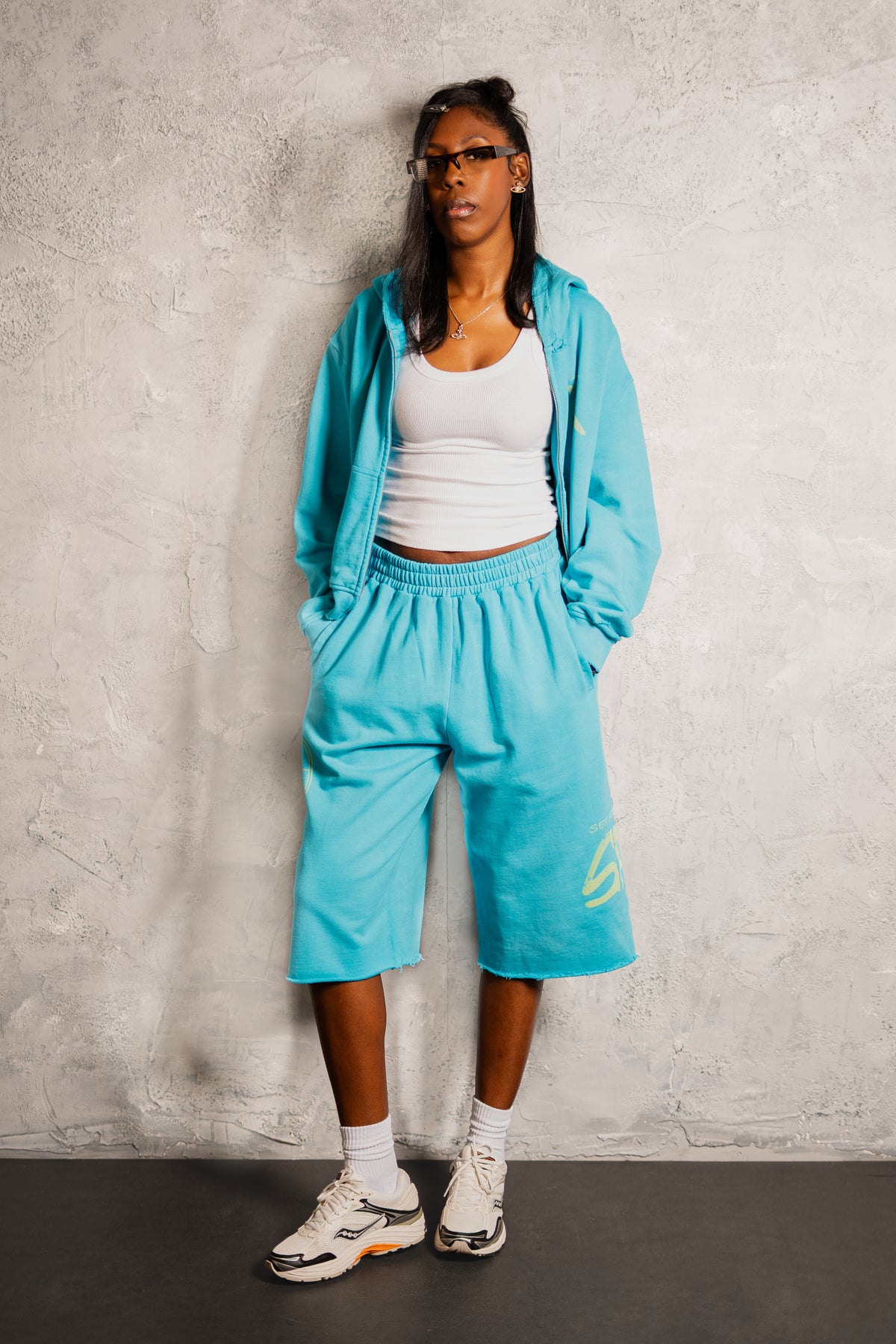 COMING TO LONDON SWEATSHORTS - BLUE