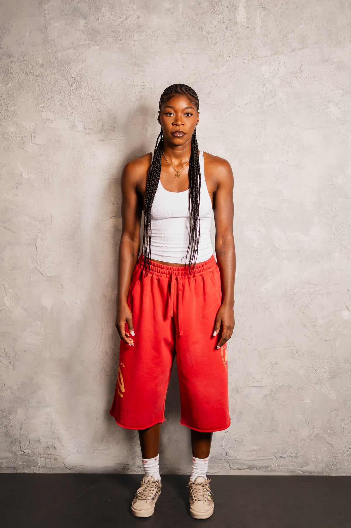 COMING TO LONDON SWEATSHORTS - RED
