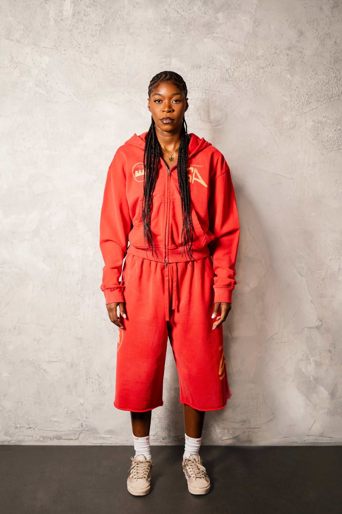 COMING TO LONDON ZIP HOODIE - RED